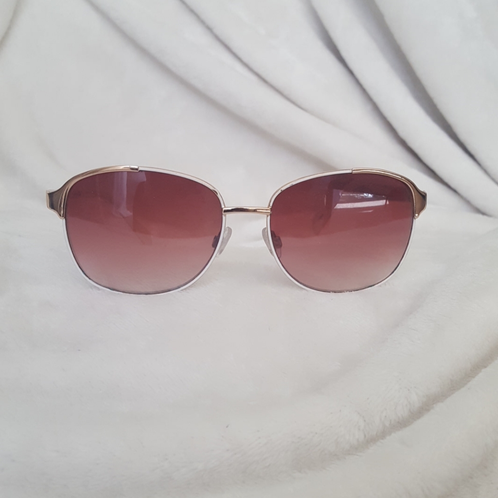 *Sunglasses